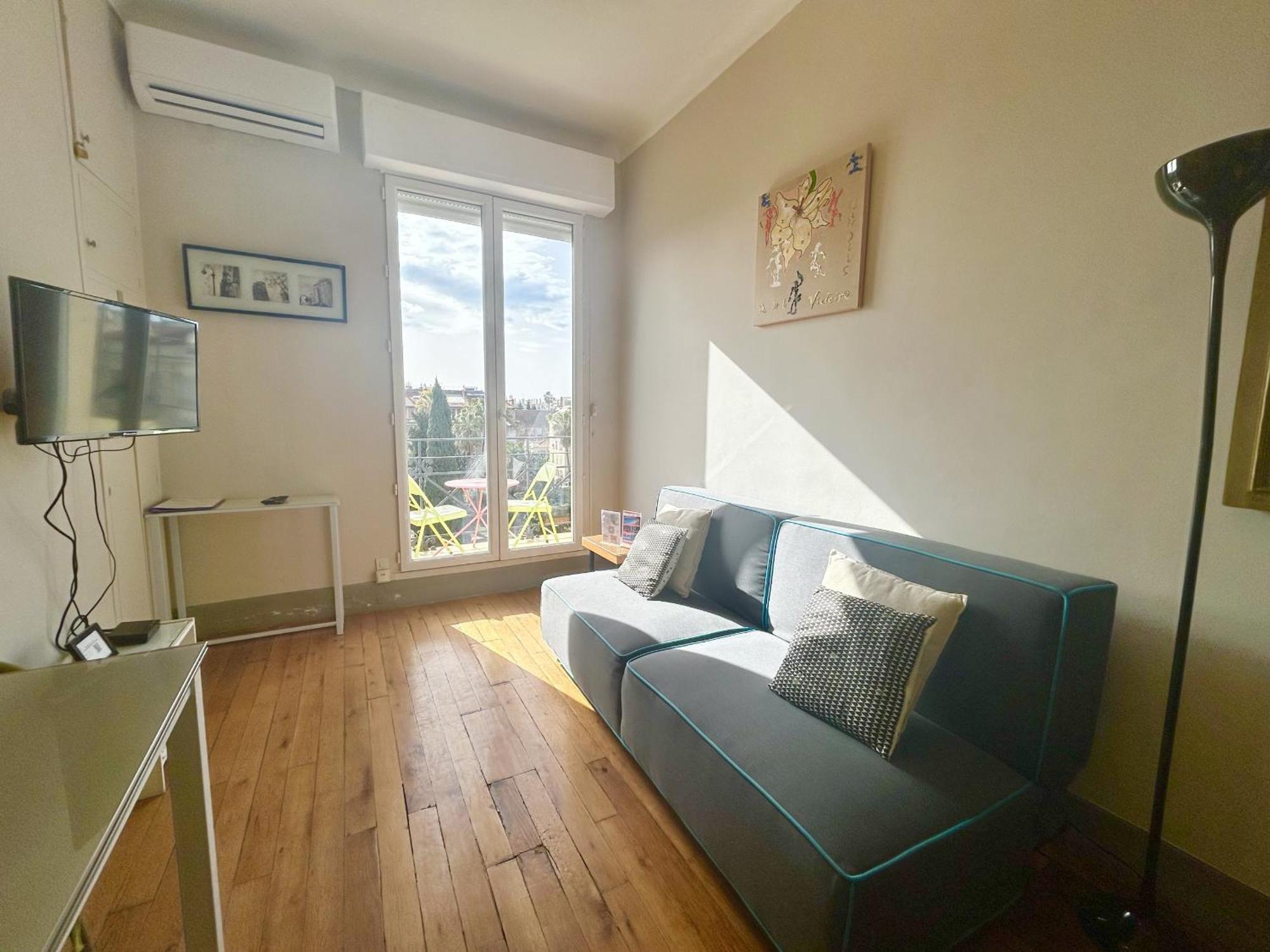 Aparthotel Riviera - Grimaldi Ac - Promenade Des Anglais - Balcon Victor Hugo 2 นีซ ภายนอก รูปภาพ